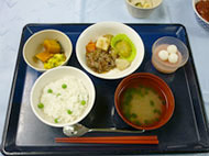 やわらか素材を使用したメニュー 牛肉のすき焼き